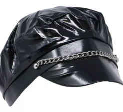 Berretto da sado o motociclista in vinile nero
