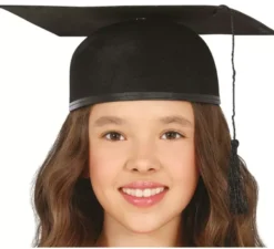 Berretto studentesco o bambino laureato feltro