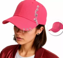 Cappellino punk con visiera e catene in vari colori