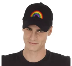 Cappello con arcobaleno