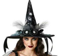Cappello da strega con piume nere