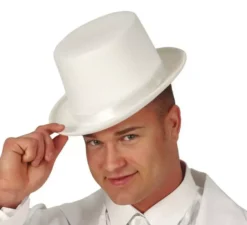 Cappello di feltro bianco