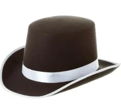 Cappello di feltro con nastro nero
