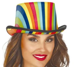 Cappello di stoffa multicolore