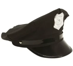Cappuccio della polizia con distintivo