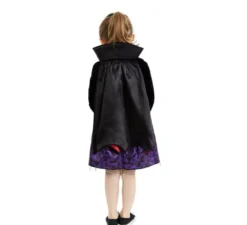 Classico costume da vampiro con mantello e colletto per neonato e bambina