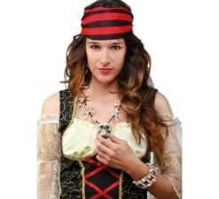 Collana di ossa e teschi