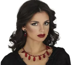 Collana e orecchini con rubini rossi