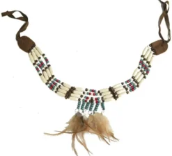 Collana indiana con piume
