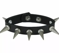 Collana punk a spillo per adulti