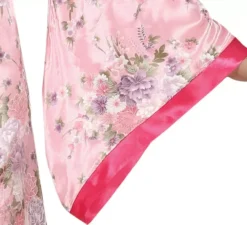 Costume da kimono giapponese per donna