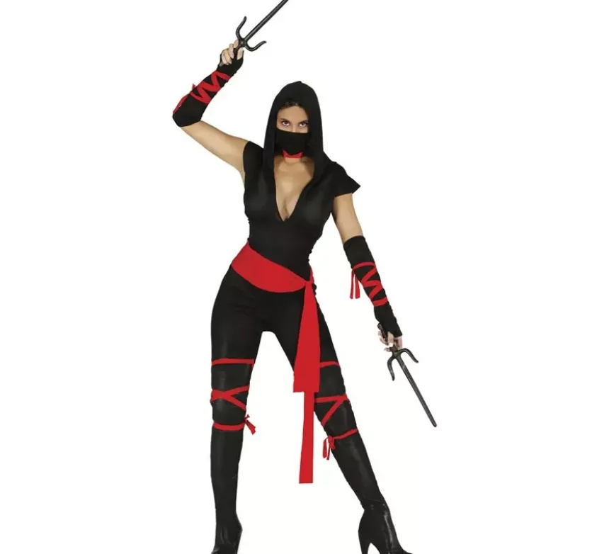 Costume da ninja nero per una donna