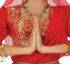 costume indiano rosso per le donne