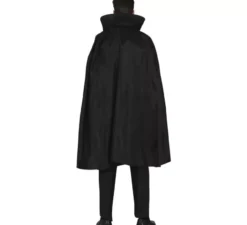 Elegante costume da vampiro per uomo