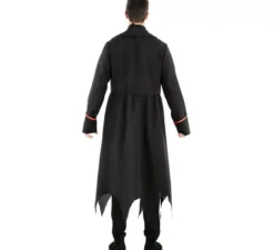 Elegante costume da vampiro per uomo