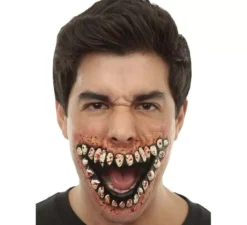 Fxs trucco di un sorriso cupo
