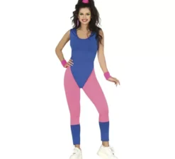 Ginnasta in costume da allenamento per le donne