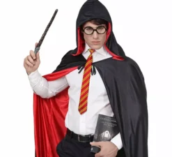 Kit da mago apprendista: occhiali, bacchetta e cravatta