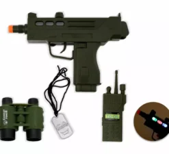 Kit da soldato: fucile, distintivo, binocolo e walkie-talkie di plastica