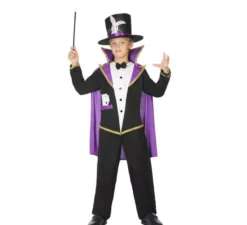 Mago mostra costume per ragazzo