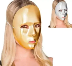 Maschera liscia in diversi colori