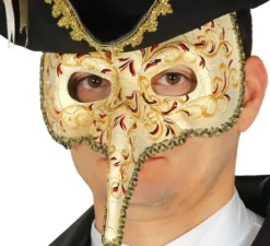 Maschera veneziana con naso allungato
