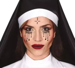 Monili adesivi per il viso della suora