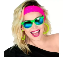 Orecchini a cerchio in vari colori neon