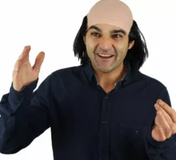 Piccola parrucca sulla strada