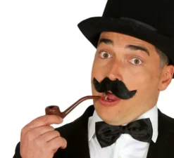 Pipa da fumo di un uomo d' affari o detective