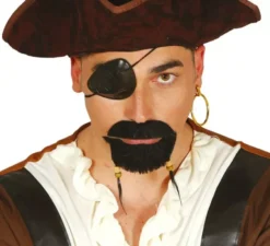 Set di patch e orecchini pirata