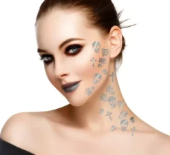 Tatuaggi gotici in argento