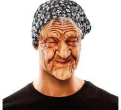 Vecchia maschera con fazzoletto
